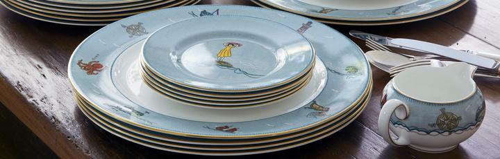 WEDGWOOD Porzellan aus England