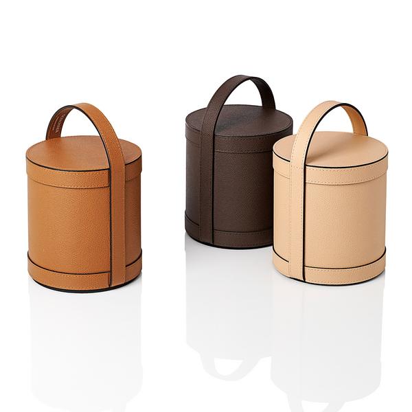 GioBagnara Bucket doorstops