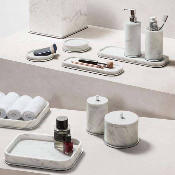 GioBagnara Positano bathroom accessories, chrome & Arabescato