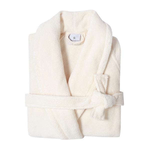 Yves Delorme Etoile bathrobes, mother-of-pearl
