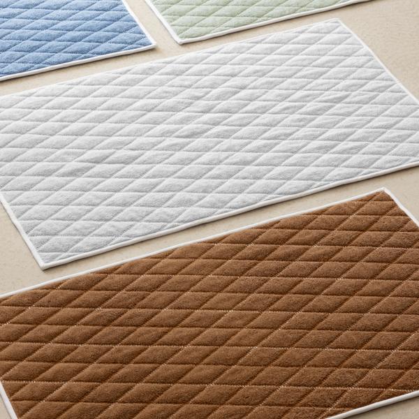 Yves Delorme Adagio bath mats