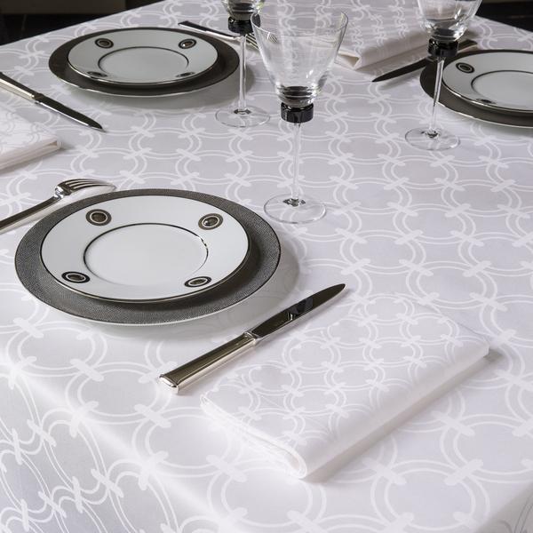Le Jacquard Francais Anneaux table linen