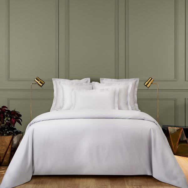 Yves Delorme Triomphe bed linen, silver