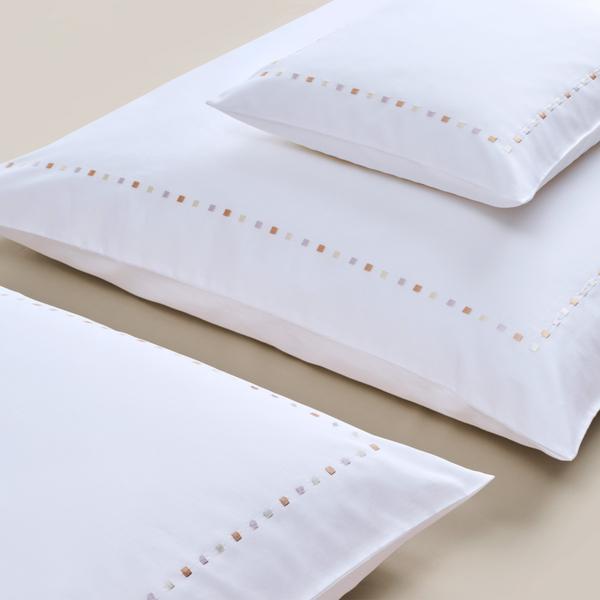 Christian Fischbacher Plaza bed linen, beige