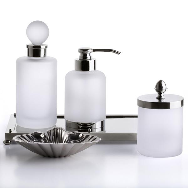 Cristal et Bronze Satin bathroom accessories, chrome