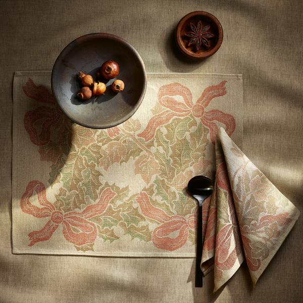 Leitner Garland table linen, Autumn Leaves