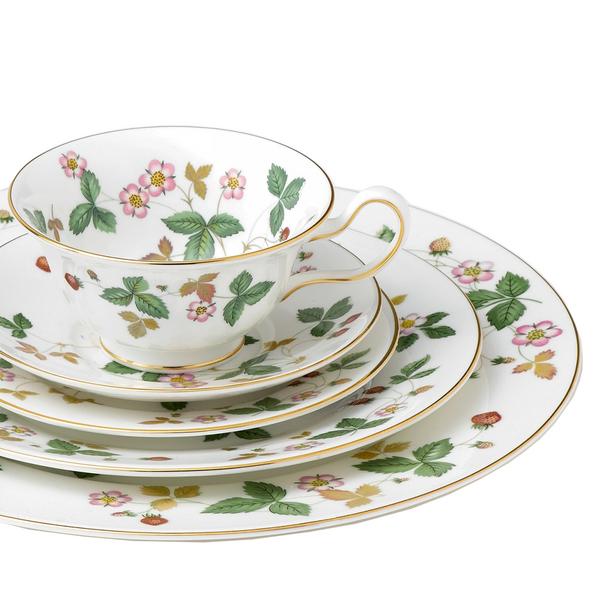 Wedgwood Wild Strawberry