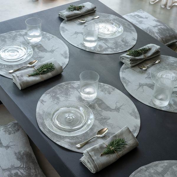 Le Jacquard Francais Souveraine table linen, silver
