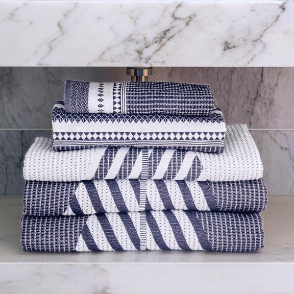Le Jacquard Francais Bath Club terry towels, blue/white