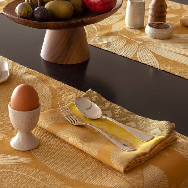 Le Jacquard Francais Nature Sauvage table linen, yellow