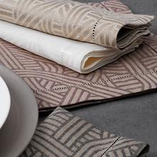 Leitner Confusion table linen