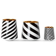 Sieger by Fürstenberg Grand Cru Gold tumbler, black curl