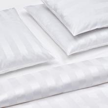 Christian Fischbacher Broadway bed linen