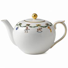 Royal Copenhagen Star Fluted Christmas teapot