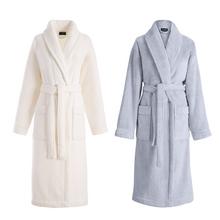 Le Jacquard Francais Caresse bathrobes