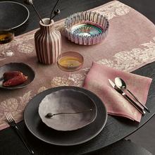 Leitner Tosca table linen