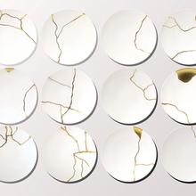Bernardaud Kintsugi Set aus 12 Esstellern, 12 Dekore