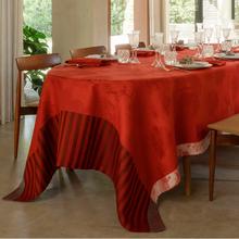 Le Jacquard Francais Souveraine table linen, red