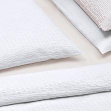 Christian Fischbacher Seersucker Twist bed linen, white