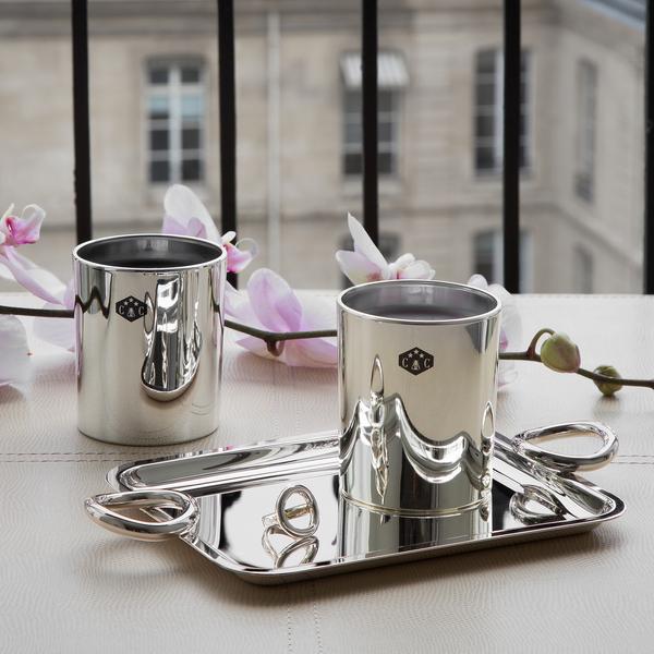 Christofle Vertigo trays with handles | artedona.