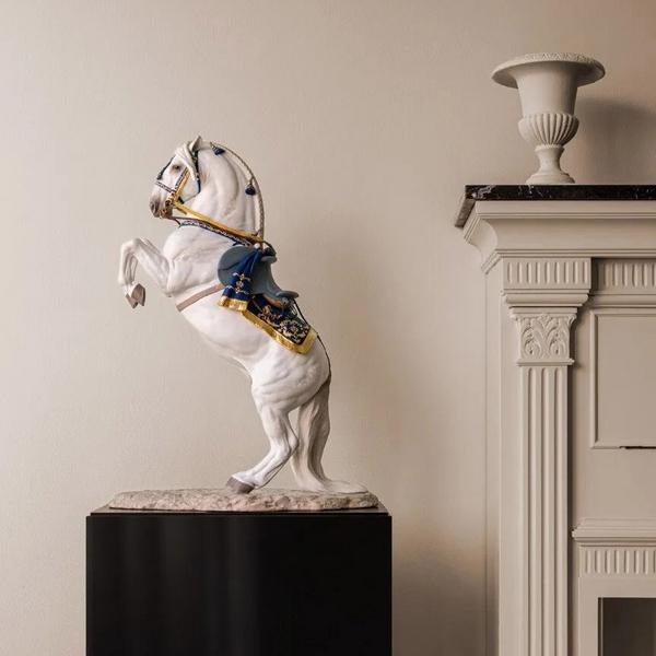 Lladró Spanish Pure Breed - Haute École sculpture | artedona.