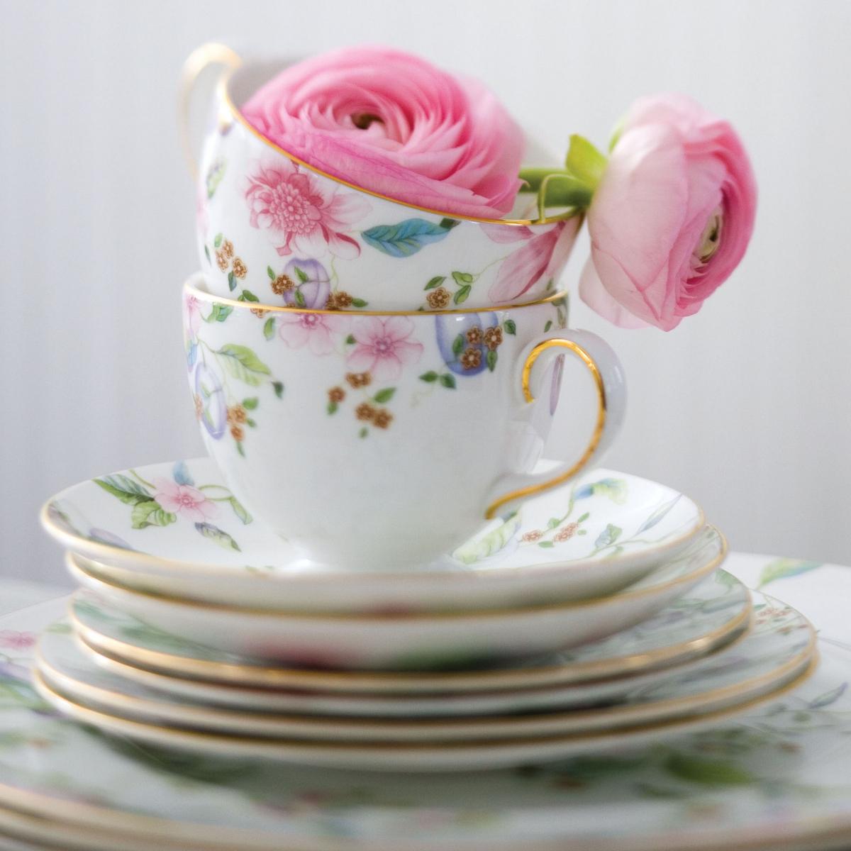 Wedgewood sweet plum お皿4枚 ボウル2つ れんげ2つ Wedgewood sweet plum