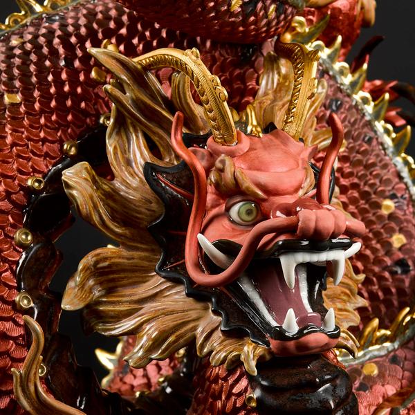 Lladró Protective Dragon sculpture | artedona.
