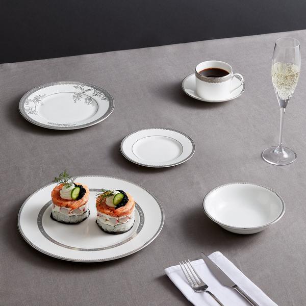 Wedgwood Vera Wang - Lace Platinum Dinnerware | artedona.
