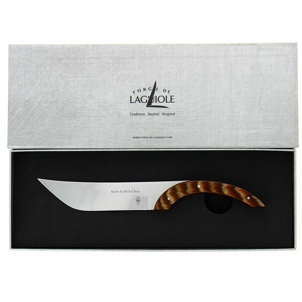 MICHELBRAS ミシェルブラス Laguiol Aubrac France Sommelier Laguiole en Aubrac André et Michel Bras Aubrac