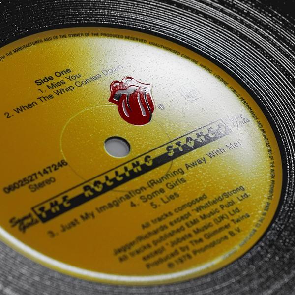 The Rolling Stones ブート盤/貴重盤含むCD45枚セット Amazon.com: Rolling Stones 1971 - 2005: Vinyl Boxset: CDs & Vinyl